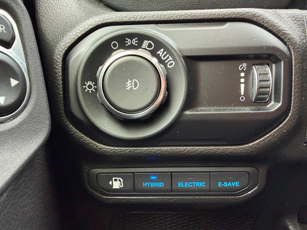 2023 Jeep Wrangler Sahara 4xe 4x4 4dr SUV