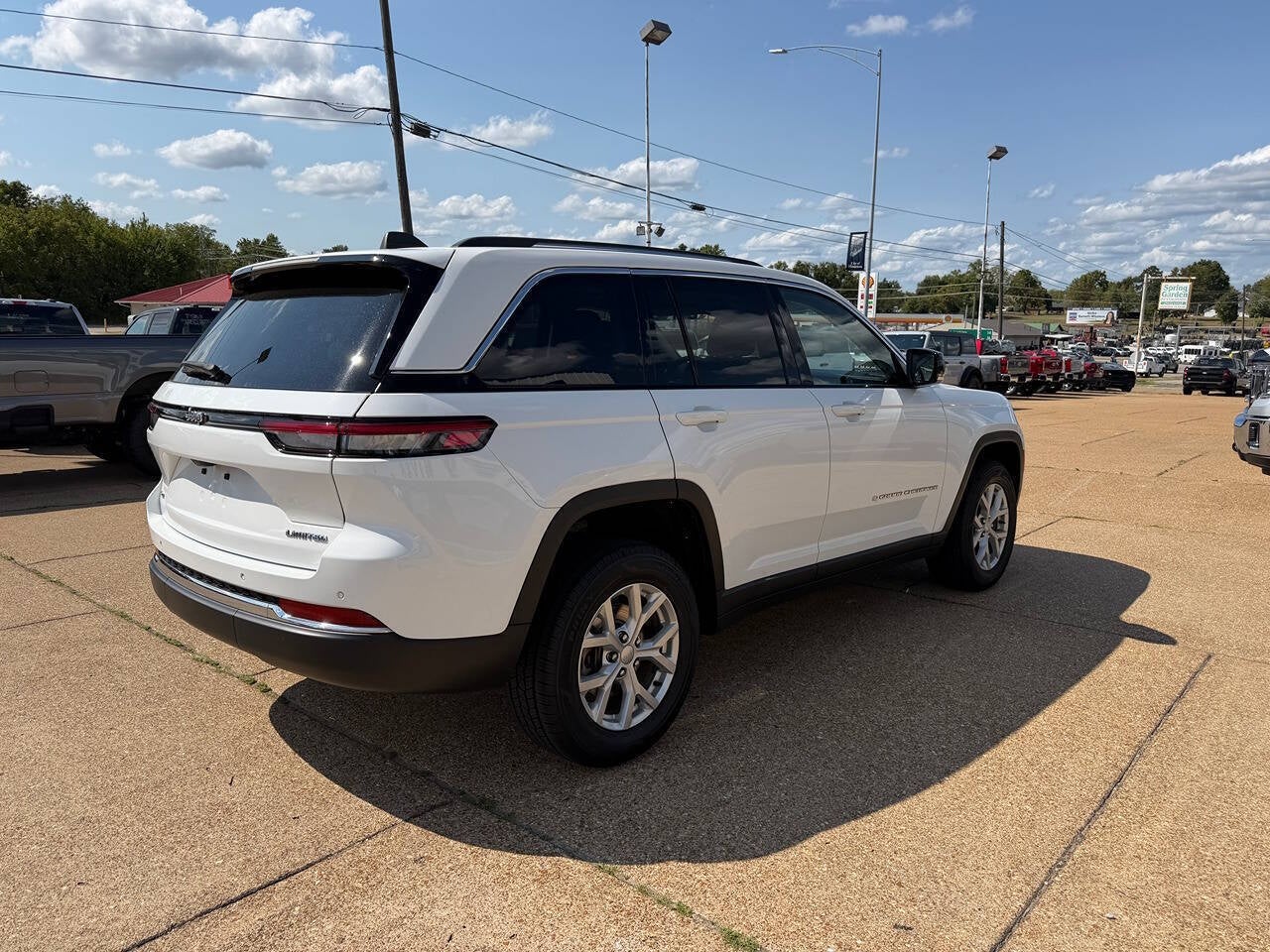 2023 Jeep Grand Cherokee Limited 4x4 4dr SUV