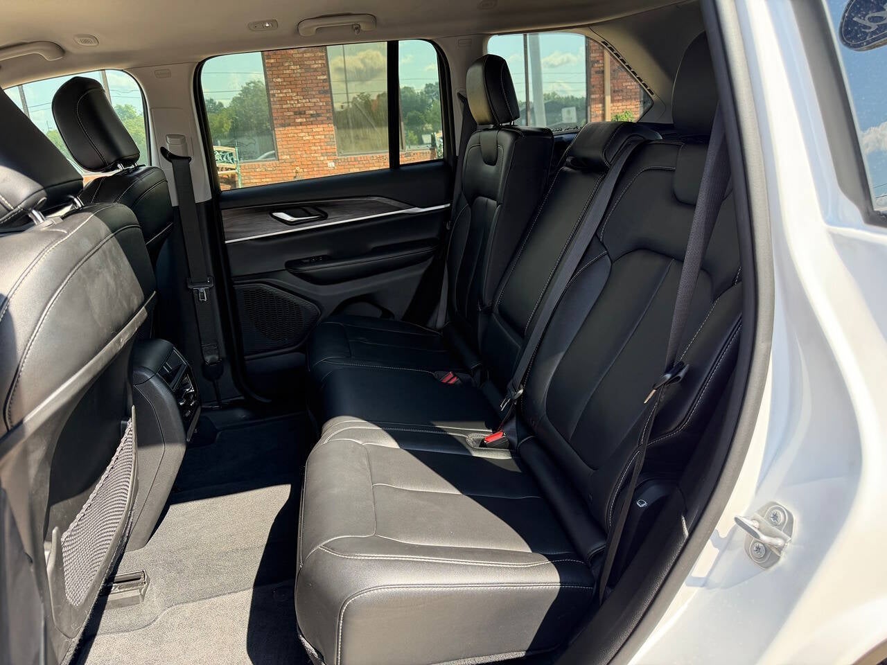 2023 Jeep Grand Cherokee Limited 4x4 4dr SUV