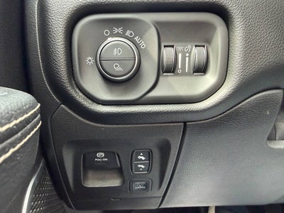 2022 RAM 1500 Laramie 4x4 4dr Crew Cab 5.6 ft. SB Pickup