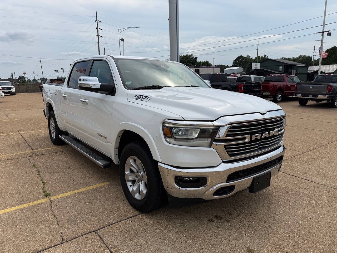 2022 RAM 1500 Laramie 4x4 4dr Crew Cab 5.6 ft. SB Pickup