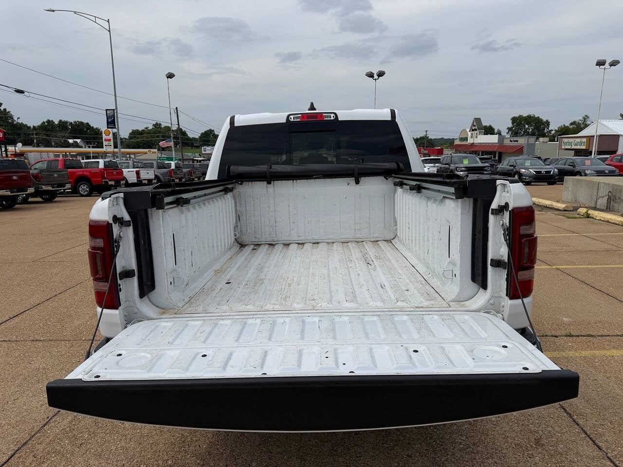 2022 RAM 1500 Laramie 4x4 4dr Crew Cab 5.6 ft. SB Pickup
