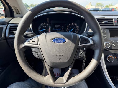 2016 Ford Fusion SE 4dr Sedan