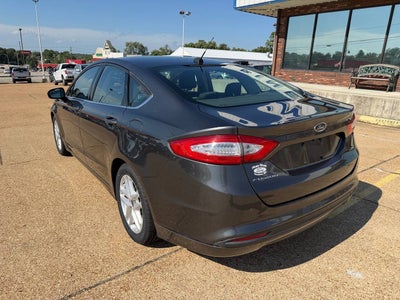 2016 Ford Fusion SE 4dr Sedan