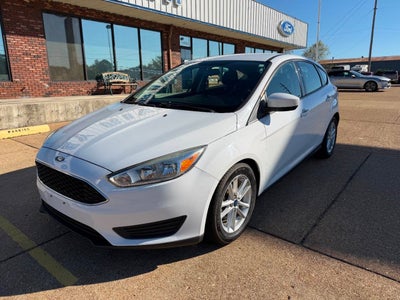 2018 Ford Focus SE 4dr Hatchback