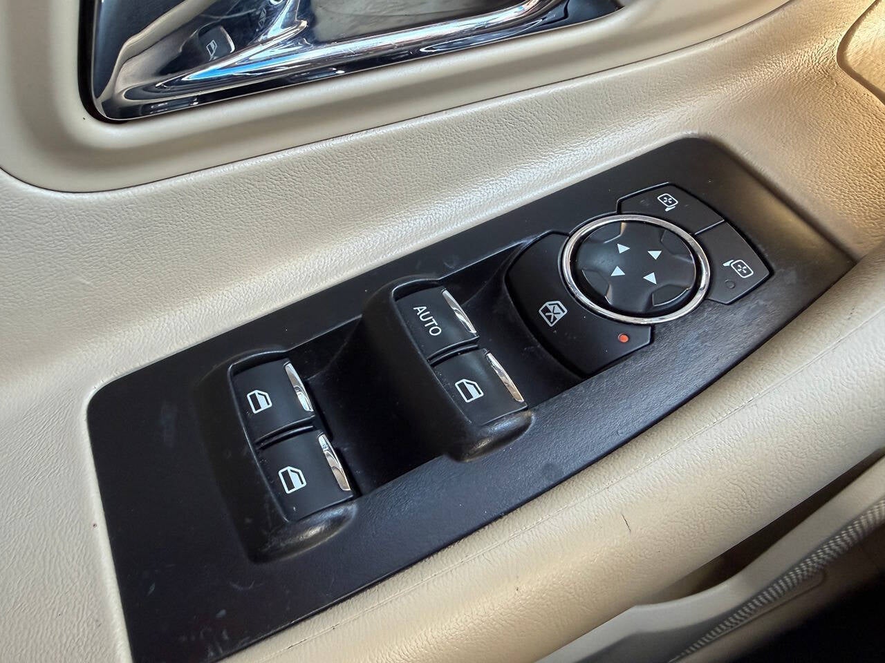 2016 Ford Taurus SE 4dr Sedan