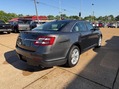 2016 Ford Taurus SE 4dr Sedan
