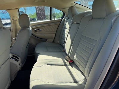 2016 Ford Taurus SE 4dr Sedan