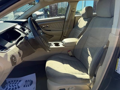 2016 Ford Taurus SE 4dr Sedan