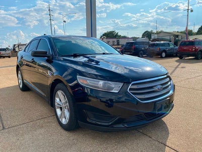 2018 Ford Taurus SE 4dr Sedan