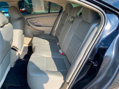 2018 Ford Taurus SE 4dr Sedan