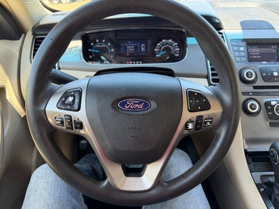 2015 Ford Taurus SE 4dr Sedan