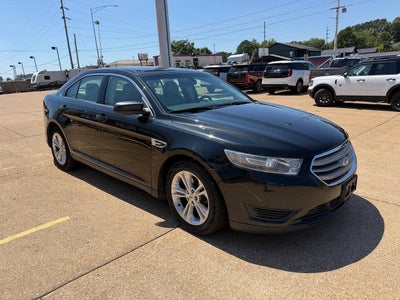 2015 Ford Taurus SE 4dr Sedan