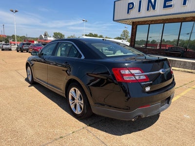 2015 Ford Taurus SE 4dr Sedan