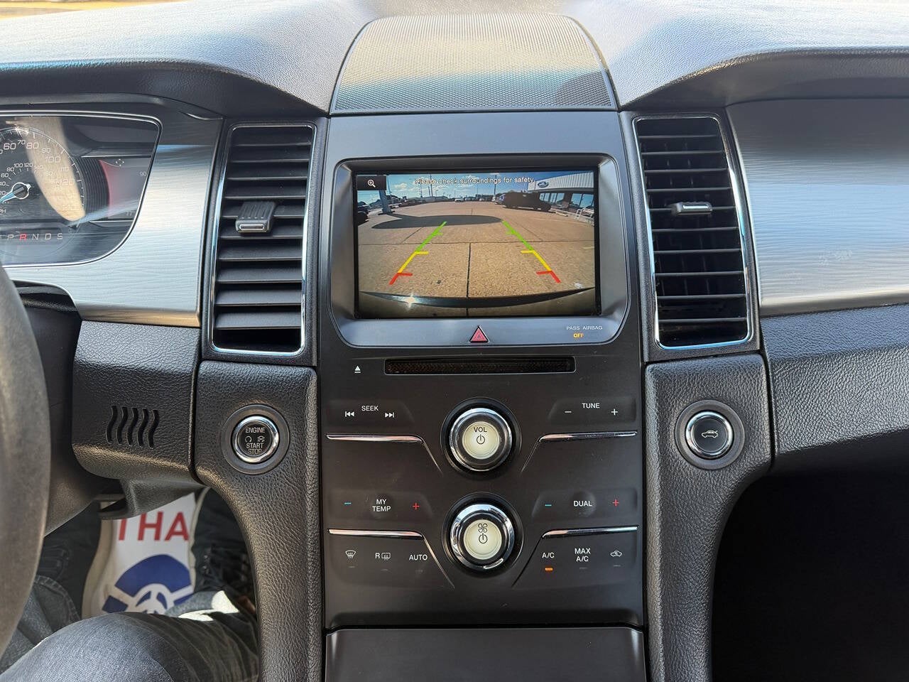 2015 Ford Taurus SEL 4dr Sedan