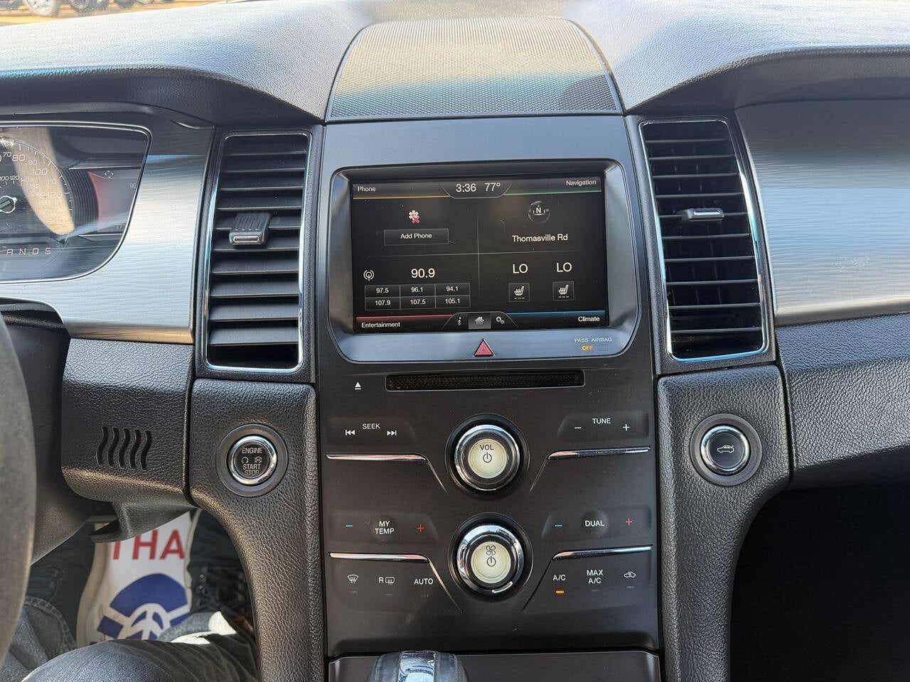 2015 Ford Taurus SEL 4dr Sedan