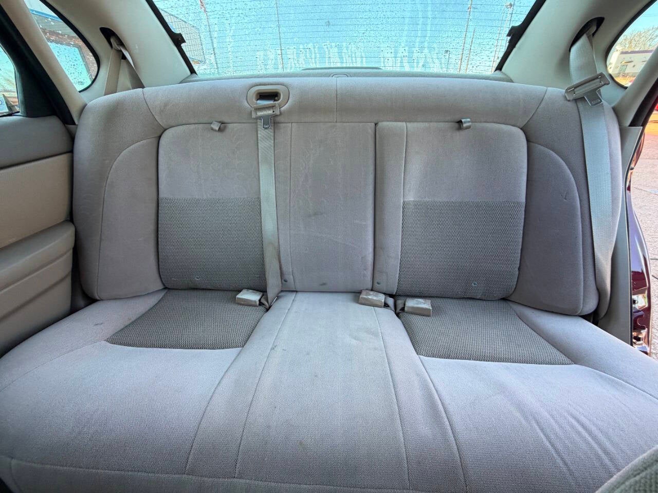 2005 Ford Taurus SE 4dr Sedan