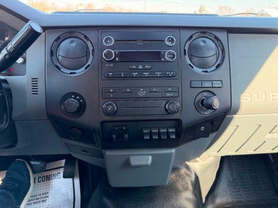 2013 Ford F-350 Super Duty XLT 4x4 2dr Regular Cab 141 in. WB DRW Chassis