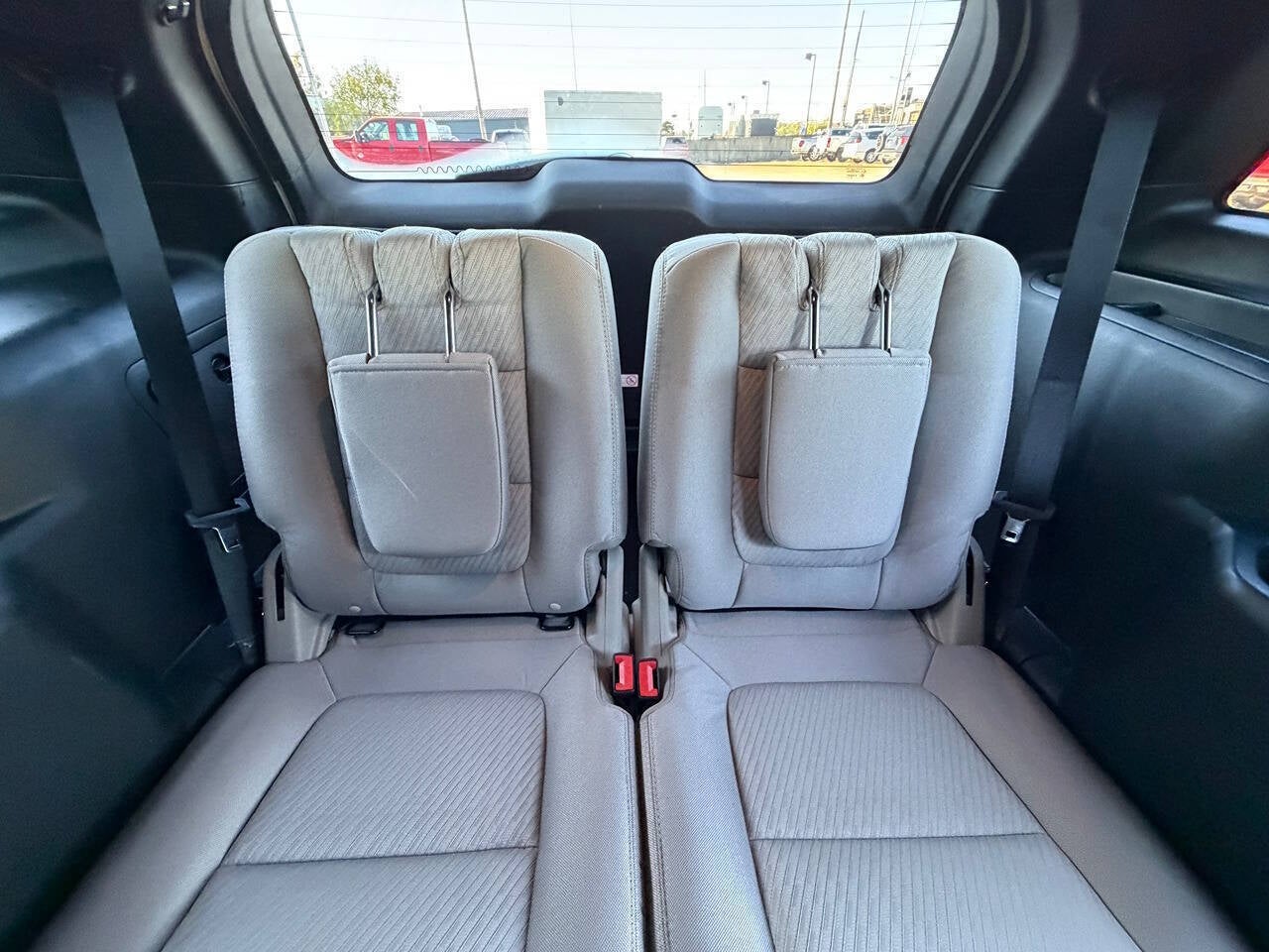 2018 Ford Explorer Base 4dr SUV