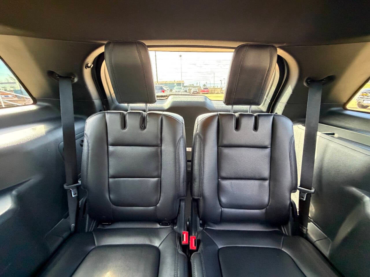 2018 Ford Explorer XLT 4dr SUV