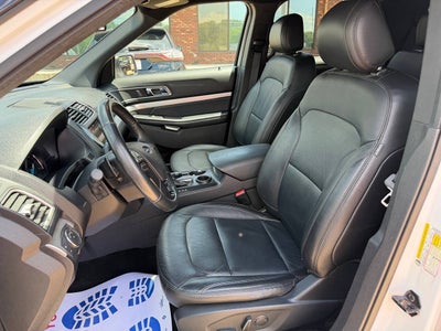 2017 Ford Explorer XLT 4dr SUV