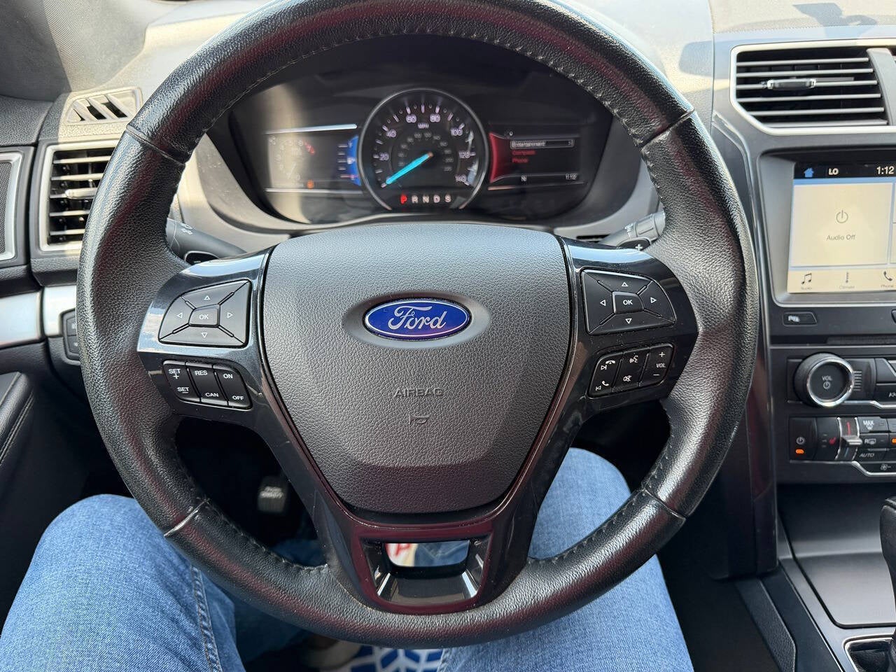 2017 Ford Explorer XLT 4dr SUV