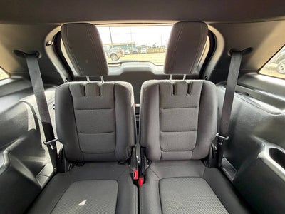 2017 Ford Explorer XLT 4dr SUV
