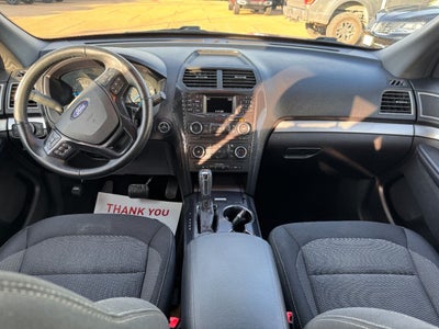 2017 Ford Explorer XLT AWD 4dr SUV