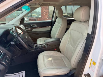 2017 Ford Explorer Platinum AWD 4dr SUV