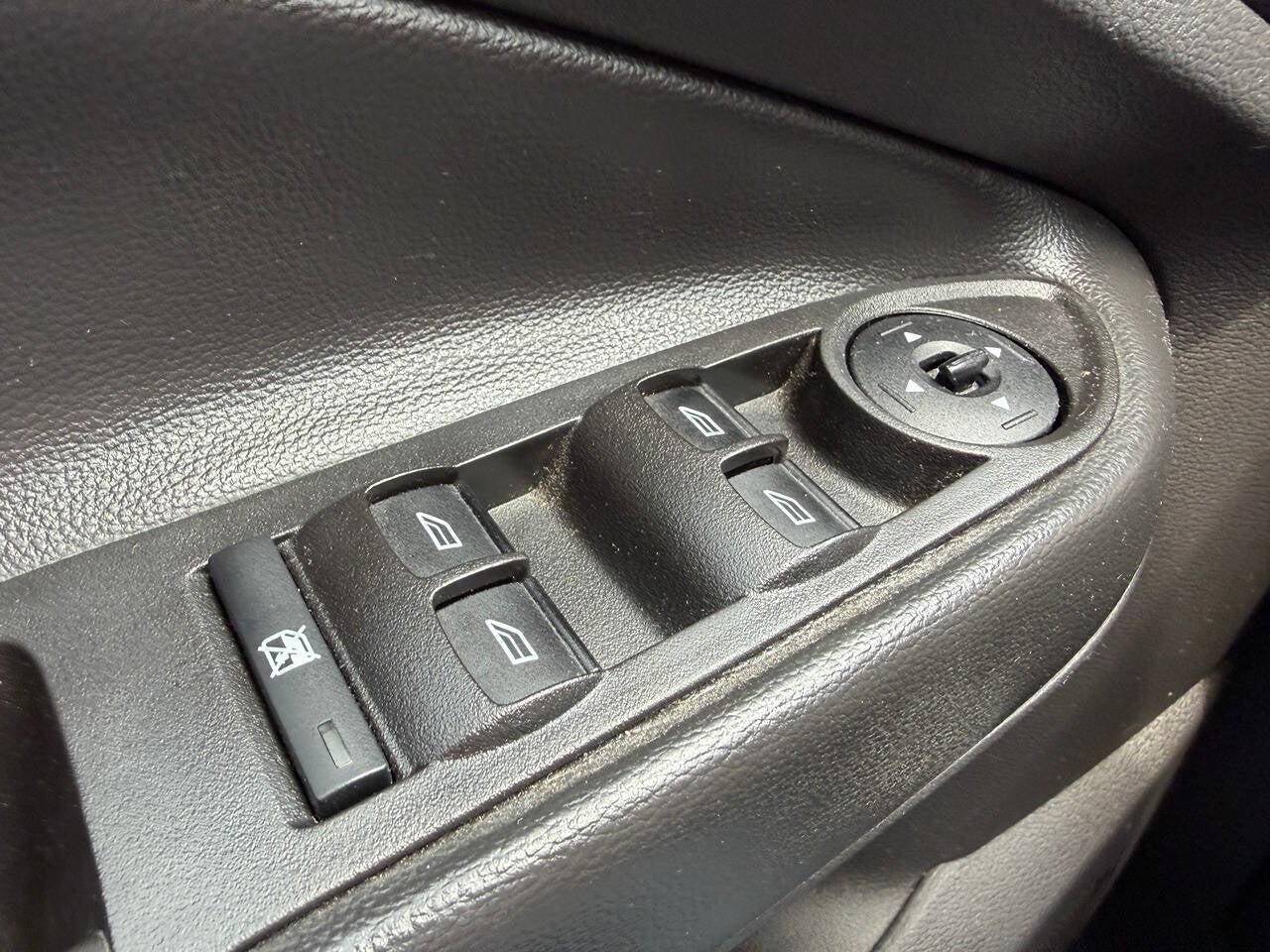 2017 Ford Escape S 4dr SUV