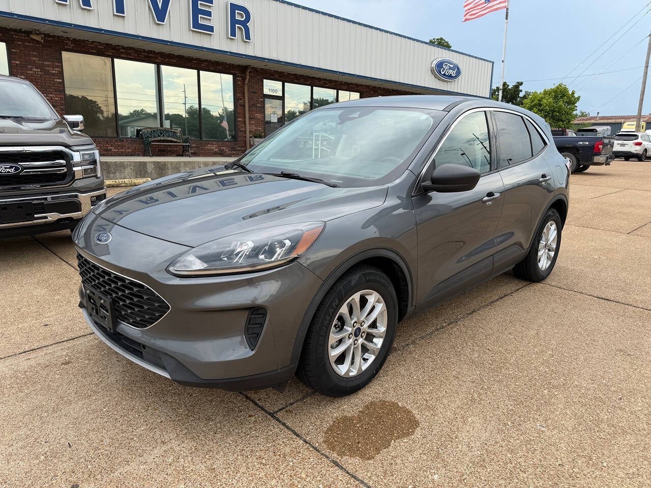 2022 Ford Escape SE 4dr SUV