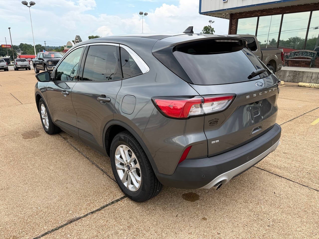 2022 Ford Escape SE 4dr SUV