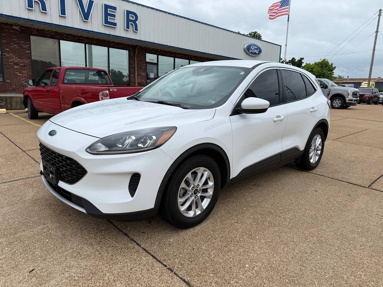 2020 Ford Escape SE 4dr SUV