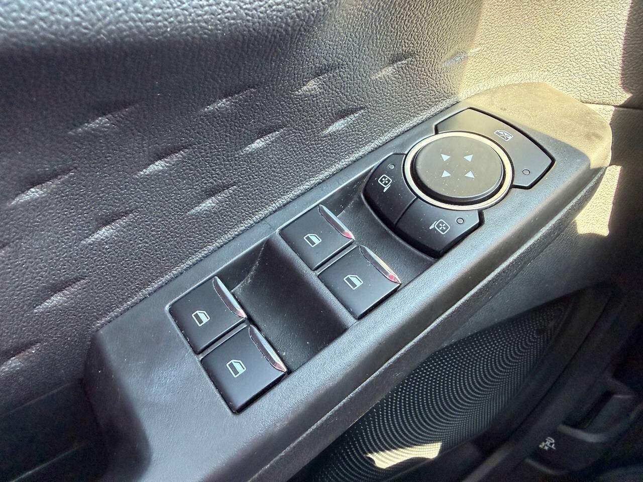 2020 Ford Escape SE 4dr SUV