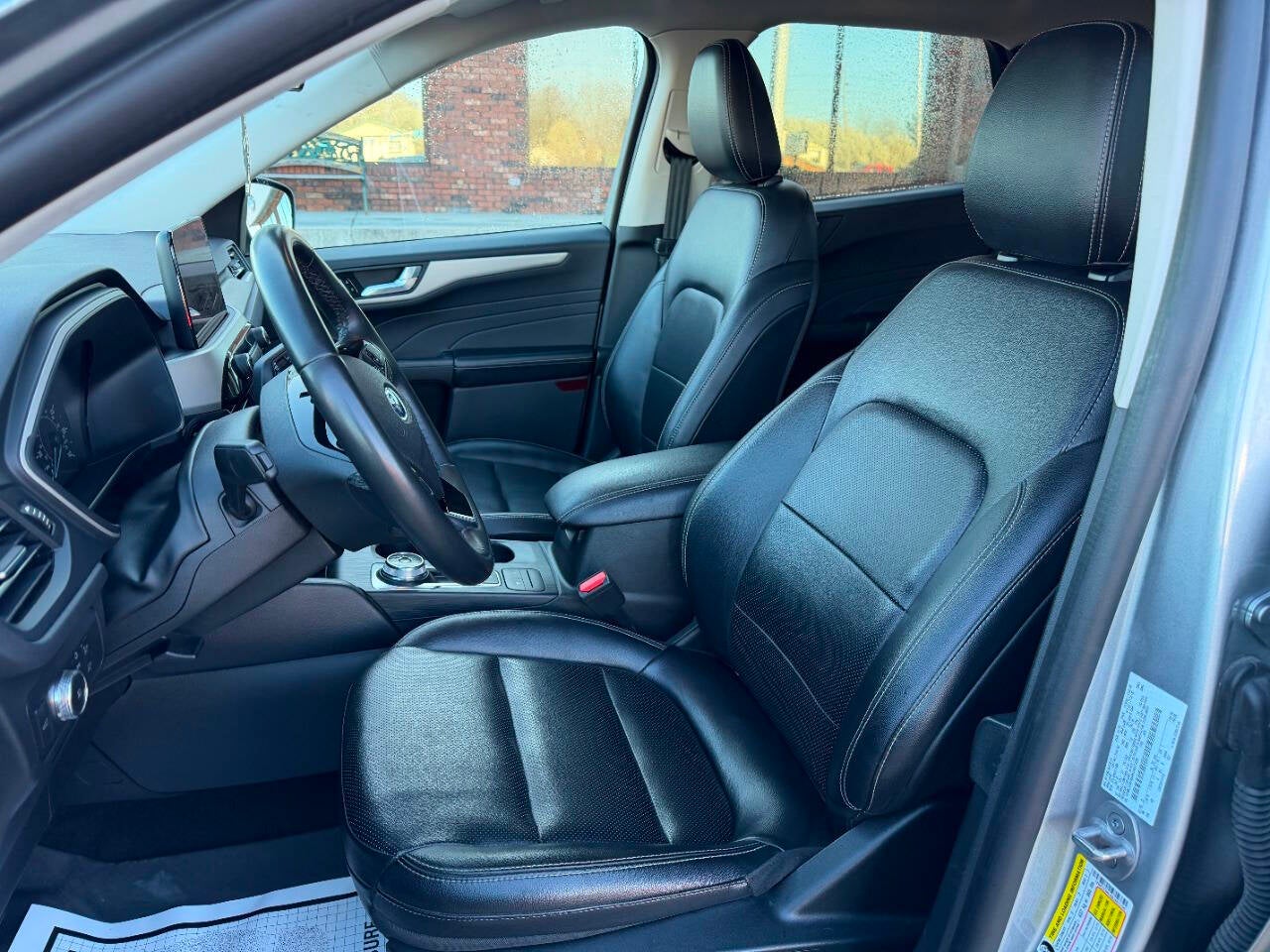 2022 Ford Escape SEL 4dr SUV