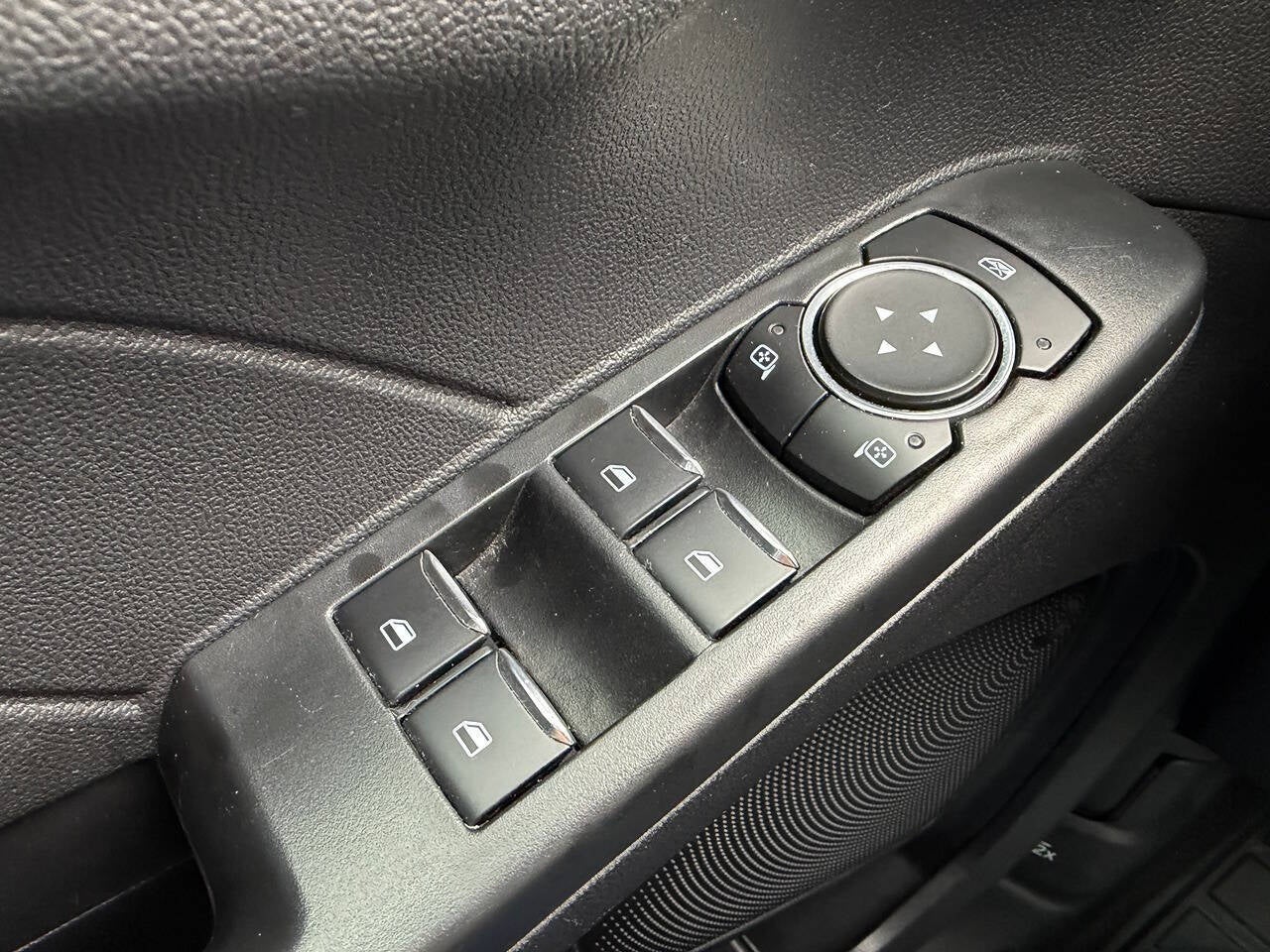 2025 Ford Escape ST Line 4dr SUV