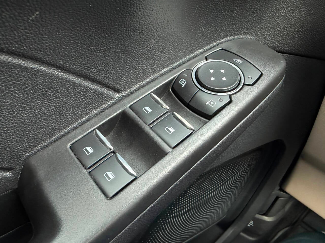 2021 Ford Escape Hybrid SEL AWD 4dr SUV