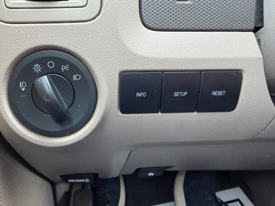 2011 Ford Escape XLT AWD 4dr SUV