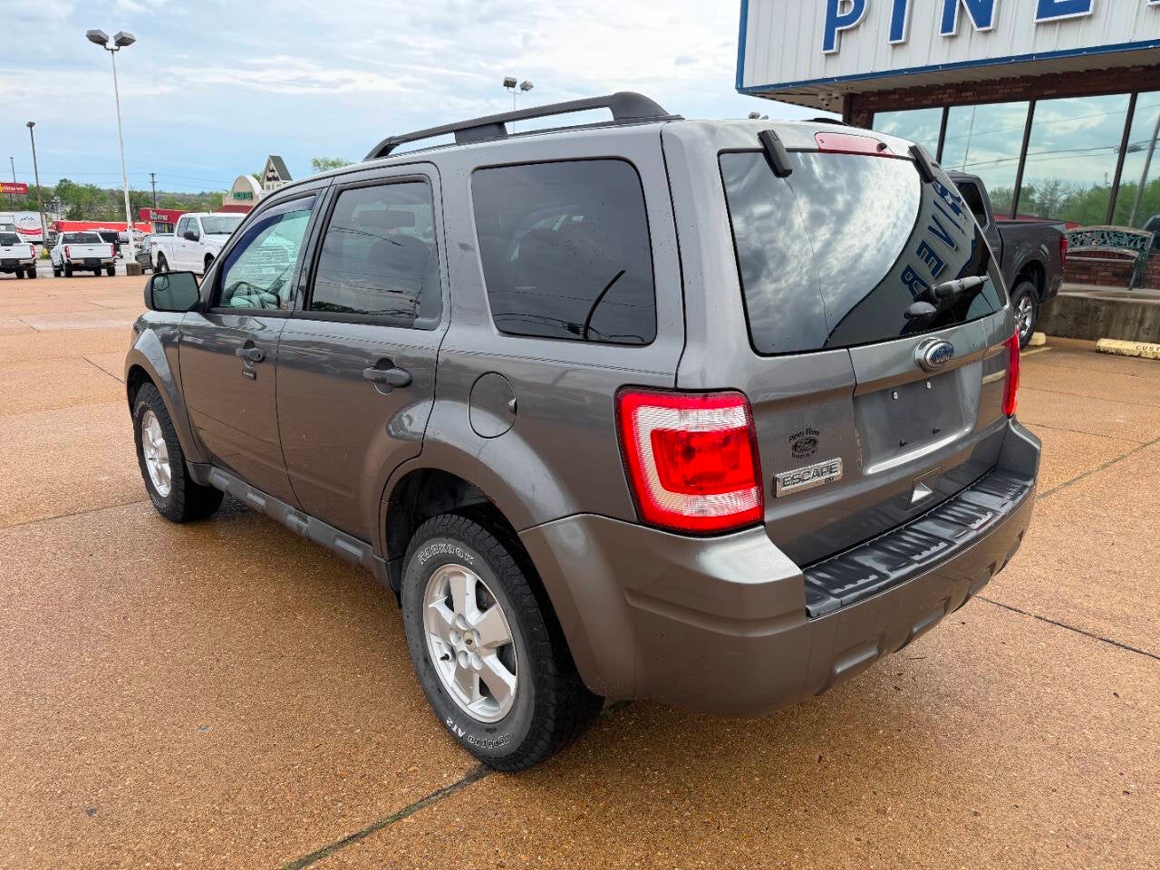 2011 Ford Escape XLT AWD 4dr SUV