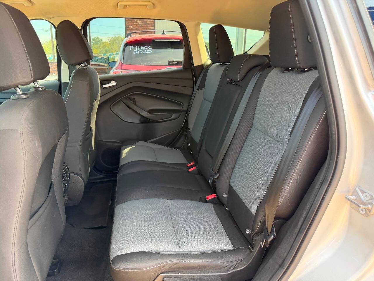 2017 Ford Escape SE AWD 4dr SUV