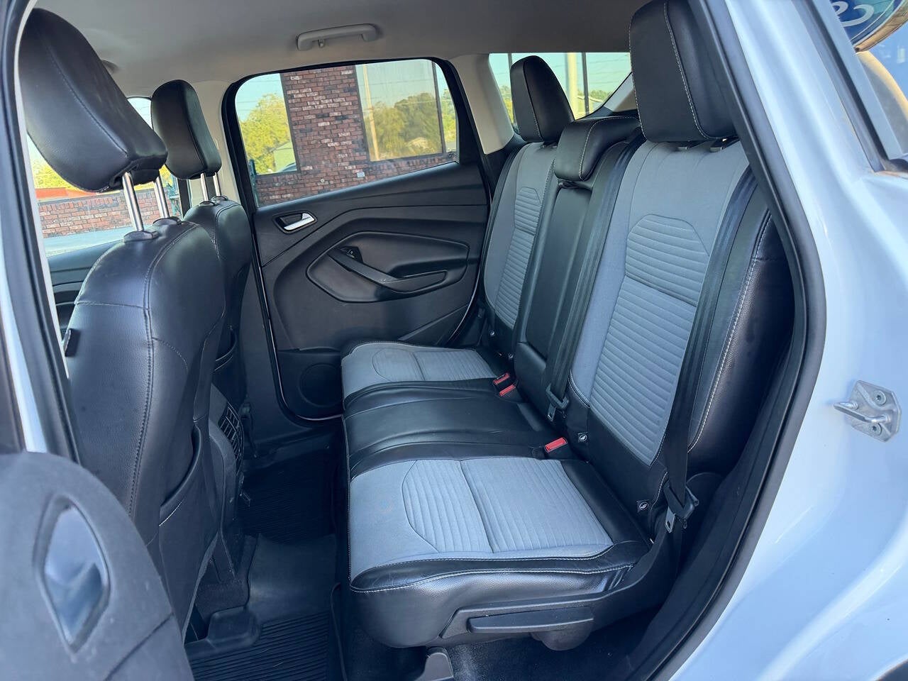 2019 Ford Escape SE AWD 4dr SUV