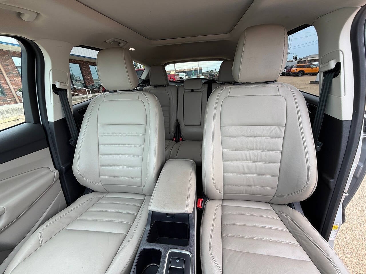 2019 Ford Escape Titanium AWD 4dr SUV