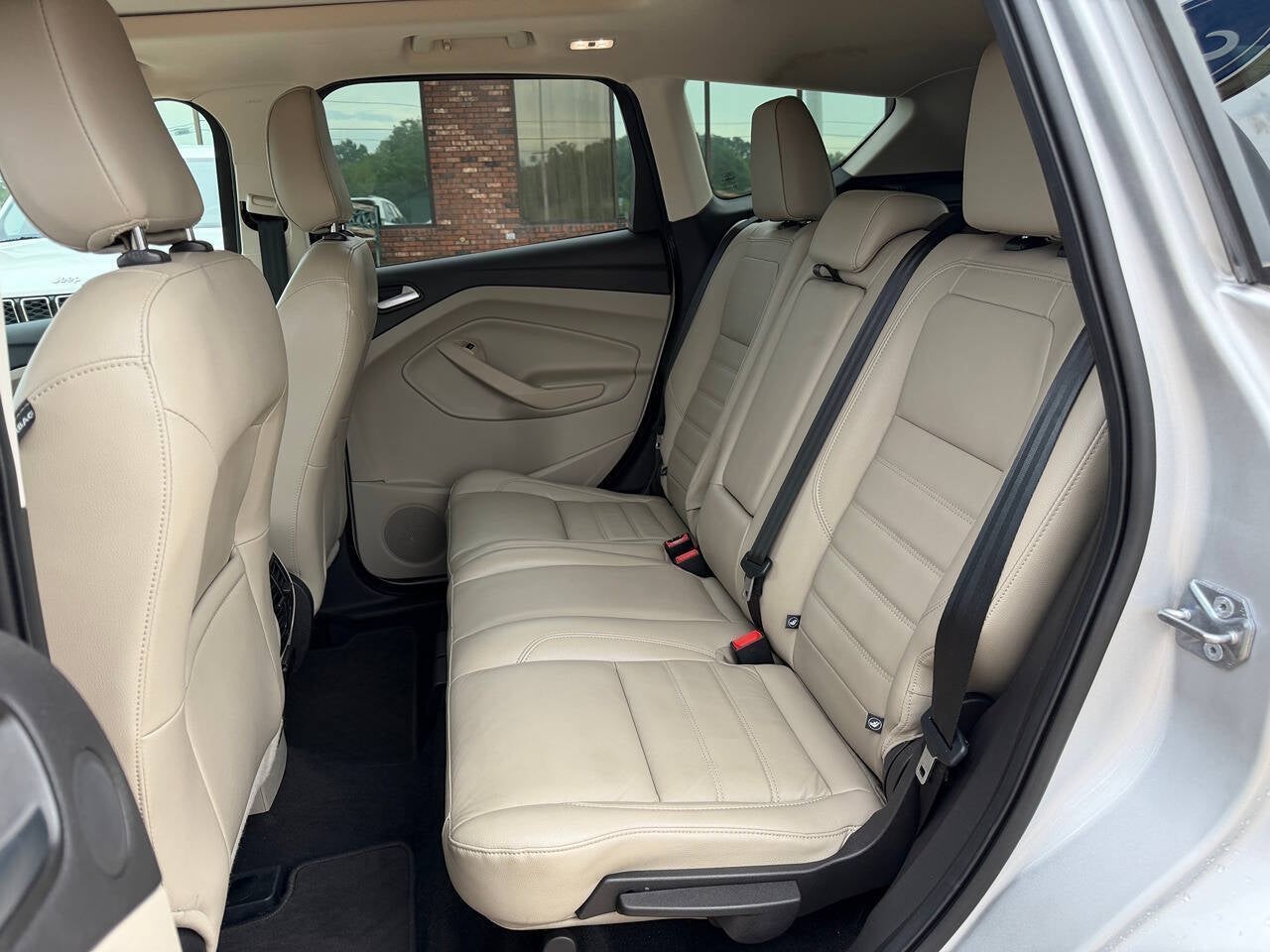 2019 Ford Escape Titanium AWD 4dr SUV