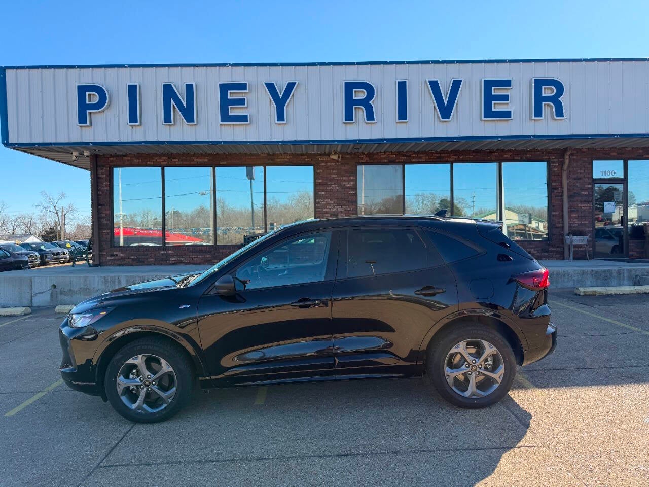 2024 Ford Escape ST Line AWD 4dr SUV