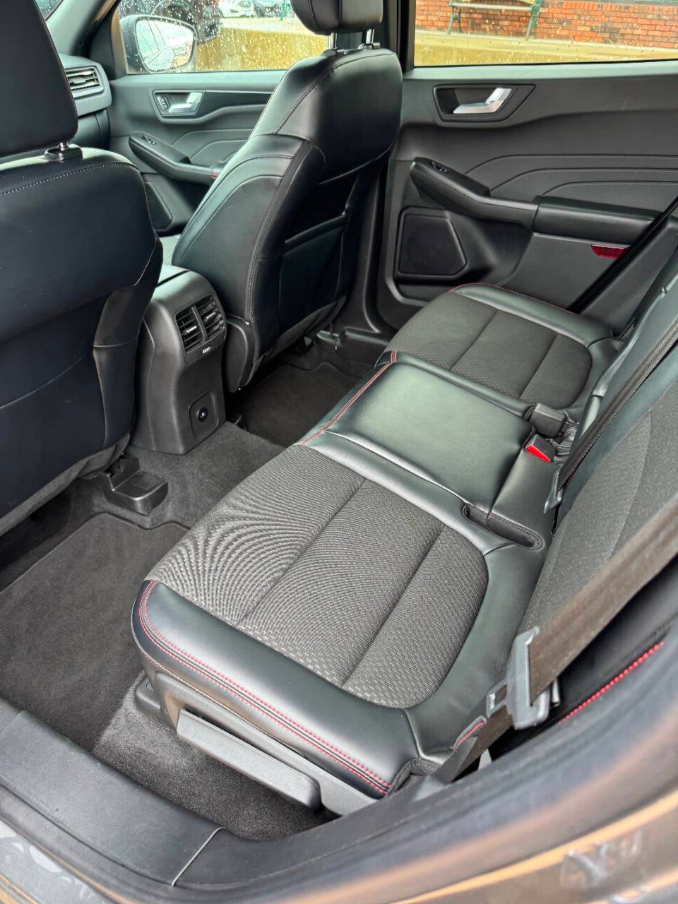 2024 Ford Escape ST Line AWD 4dr SUV