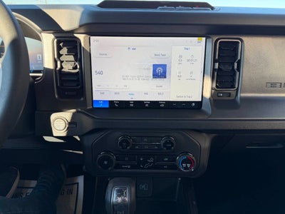 2025 Ford Bronco Base 4x4 2dr SUV