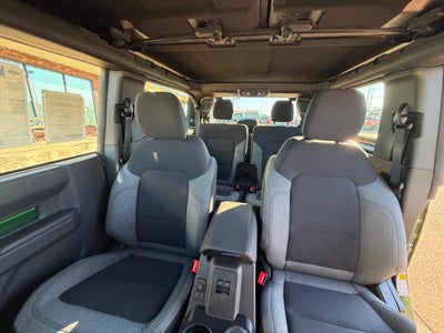 2025 Ford Bronco Base 4x4 2dr SUV