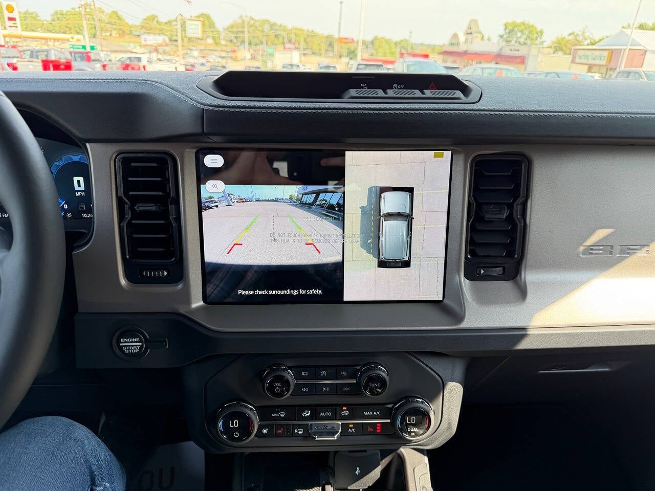 2026 Ford Bronco Outer Banks 4x4 4dr SUV