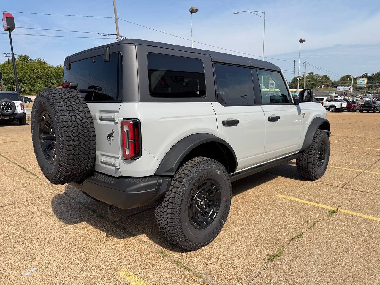 2026 Ford Bronco Badlands 4x4 4dr SUV