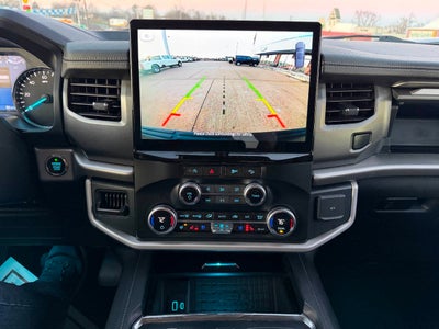 2024 Ford Expedition MAX XLT 4x4 4dr SUV